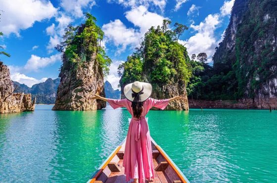 Mykonos and Santorini Tour